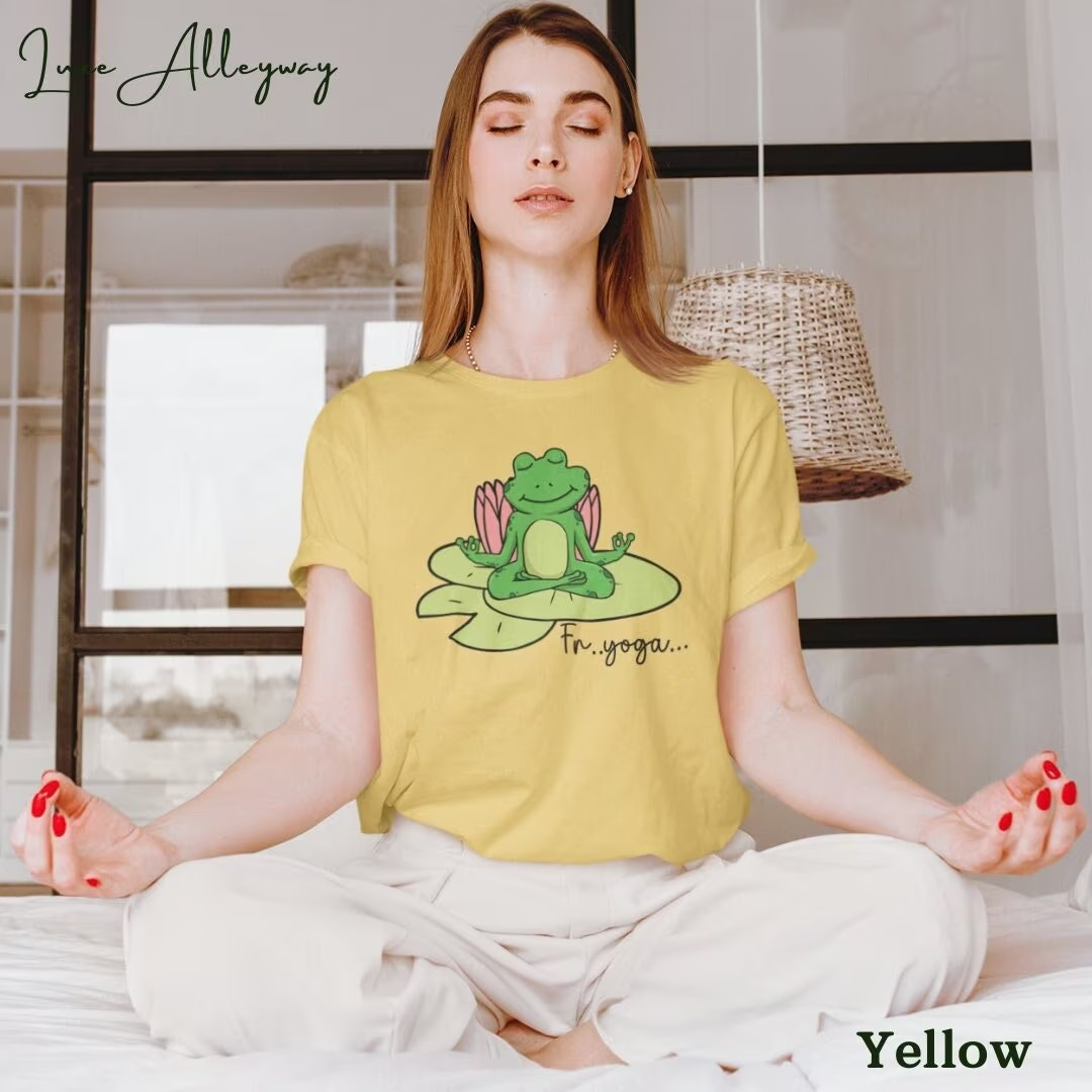 Life Scribbles - Comfort Fit Yoga Gym T-shirt Yellow